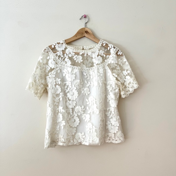 Laundry By Shelli Segal White Embroidered Lace Mesh Blouse size Small - Picture 1 of 8